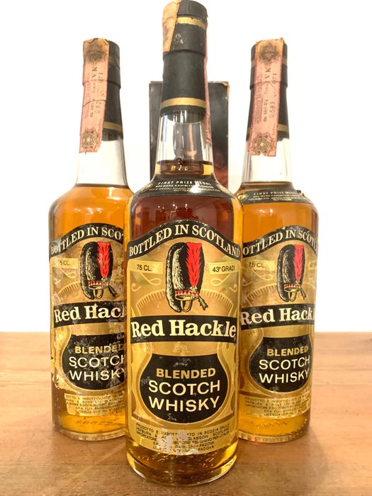 Red Hackle Blended Scotch Whisky - b. Anni ‘60, Anni ‘70 - 75cl - 3 bottiglie