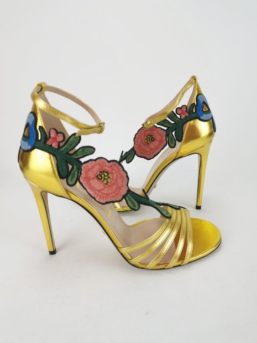 Gucci - Nappa Silk Oro Vecchio Sandals 