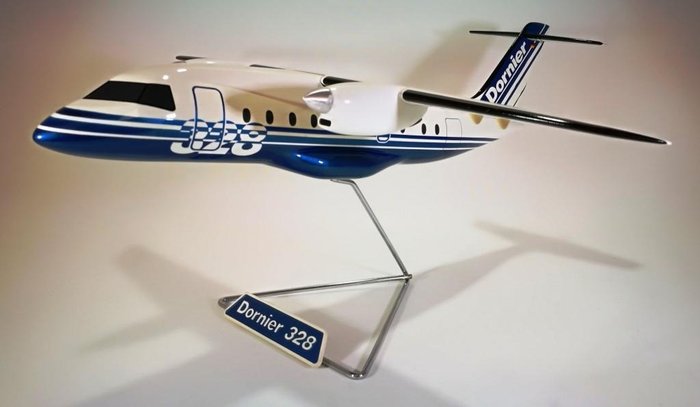 Dornier Luftfahrt GmbH - 成比例的模型, 1:50比例的Dornier Do-328 - 树脂/聚酯, 铝