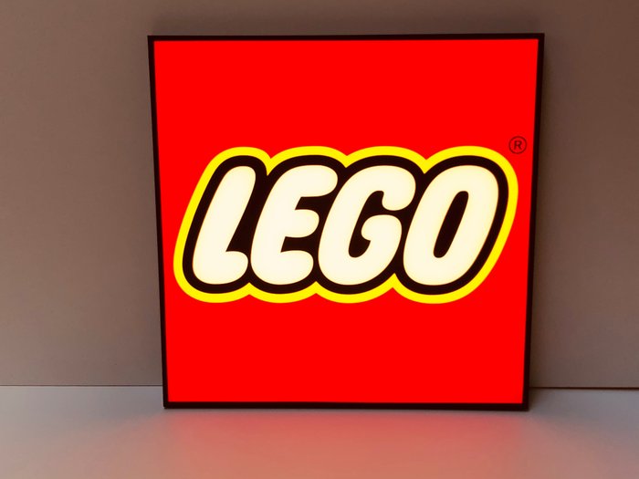LEGO - Collector's item - 罕見的大型40x40 LED標牌-燈箱 Original LEGO logo display - 丹麥