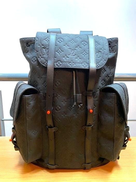 Louis Vuitton - x Virgil Abloh CHRISTOPHER Backpack Black Monogram Leather Rucksack
