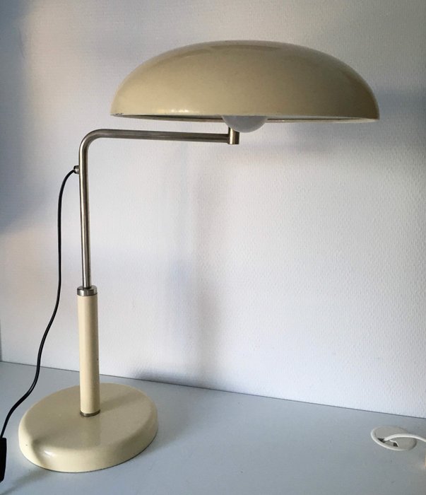 Alfred Muller - Belmag - Design Schreibtischlampe - Quick 1500