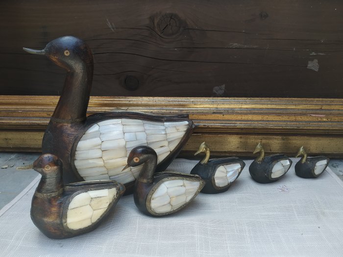 鸭子 (6) - 木, 珍珠母, 骨, 黄铜