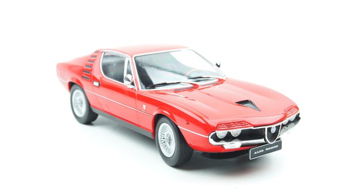 KK Scale - 1:18 - Alfa Romeo Montreal 1970 - Beperkte oplage 1 van 1500