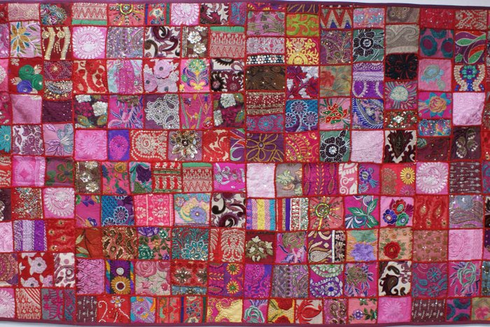  (1) Tapijt muurhangend tafelkleed patchwork handgemaakt rood nieuw - Wandtapijt - 100 cm - 200 cm