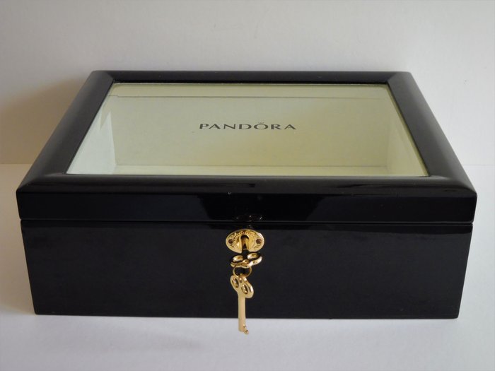 Pandora - Boîte à bijoux Pandora chic originale / boîte à - Catawiki