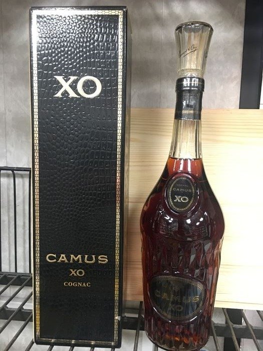 Camus - XO Cognac - b. Lata 90. - 70cl