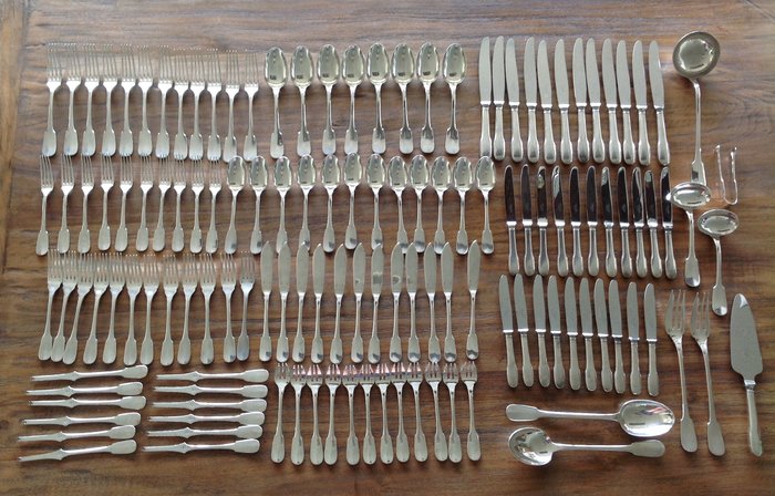 Christofle - 132 pieces cutlery set for 12 persons model Cluny - Silverplate