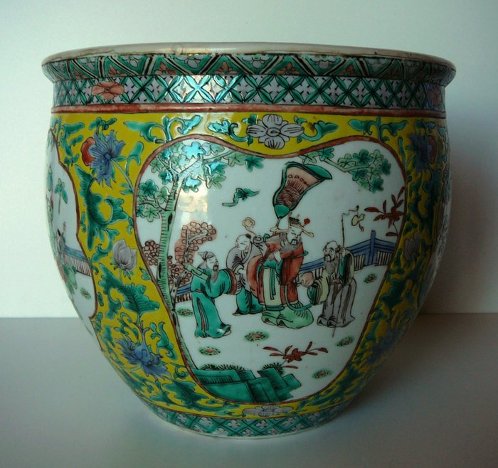Aquarium - Famille verte - Porcelaine - 3 scènes de personnages - Chine - XIXe siècle