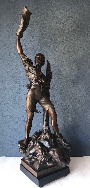 Arthur Waagen (1869 - 1910) - une impressionnante statue intitulée "Détresse" - 78 cm - Bois, Zamac - vers 1900