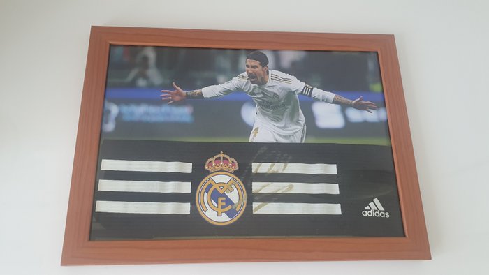 Real Madrid - Spanish Football League - Sergio Ramos - Căpitanul brațului