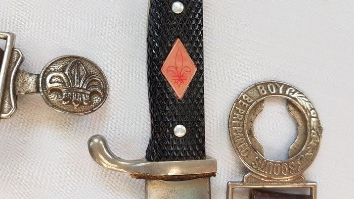 Allemagne - Solingen - Schneidteufel - Schneidteufel - Couteau de reconnaissance avec ceinture en cuir "Boy Scouting"