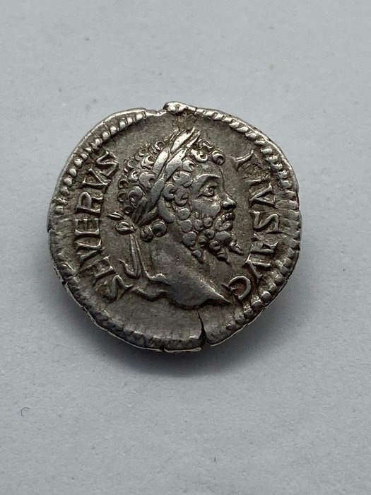ROMAN EMPIRE: Septimius Severus, 193-211 AD, AR denarius 