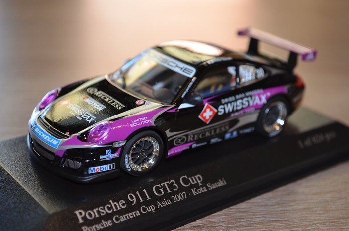 PORSCHE 911 GT3 RSR CUP 997 N°9 MINICHAMPS 1:43 