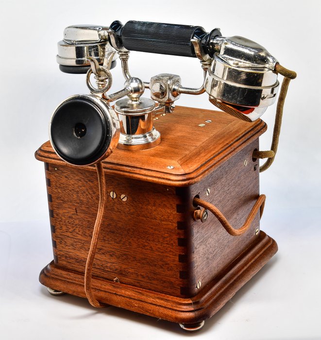 Marty 1910 - Téléphone - Bois, acier inoxydable