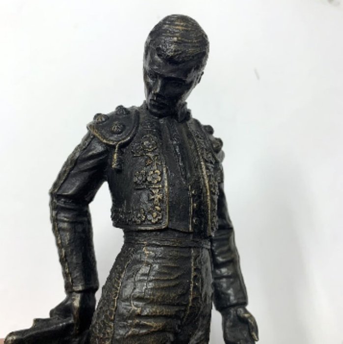 Andrés Peralta - Skulptur - Bronze