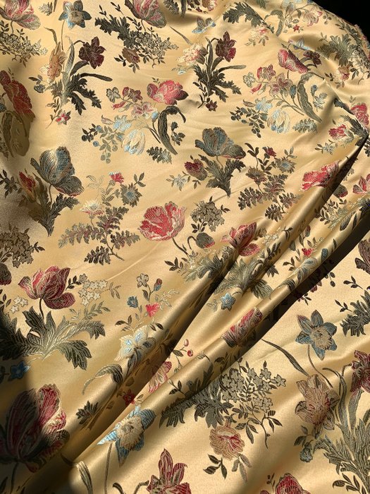 Elegante tessuto damascato floreale di manifattura San leucio - Textiel  - 280 cm - 2.8 cm