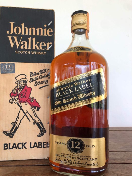 Johnnie Walker 12 years old Black Label - Magnum - b. Lata 80. - 2 litry