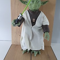 NEU Star Wars Meister Yoda Plüschfigur 26cm 