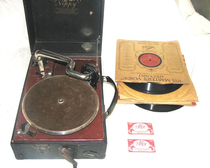 academy nippy - koffergrammofoon - 78 rpm grammofonspelare