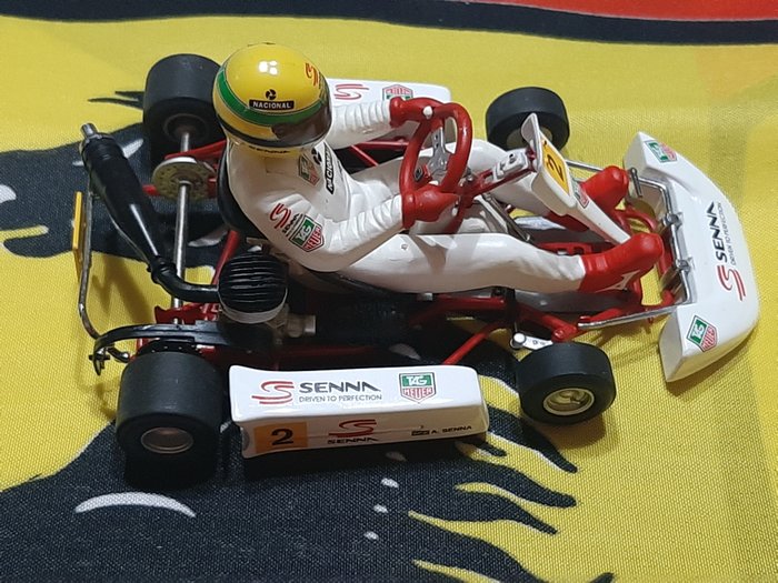 MiniChamps - 1:18 - go kart Ayrton Senna Kart Paris Bercy 1993