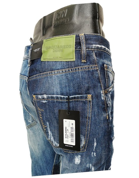 jean dsquared taille 44