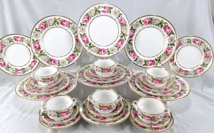 Royal Garden - Royal Worcester - Service de table pour 6 personnes (30) - Porcelaine