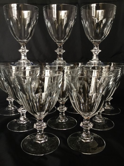 “Cristal D'Arques ” model “Rambouillet” - Exclusive crystal crockery __ 12 cut clear crystal wine glasses