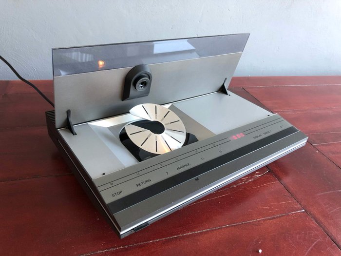BANG & OLUFSEN - BeoGram CD 3300 - 激光唱機