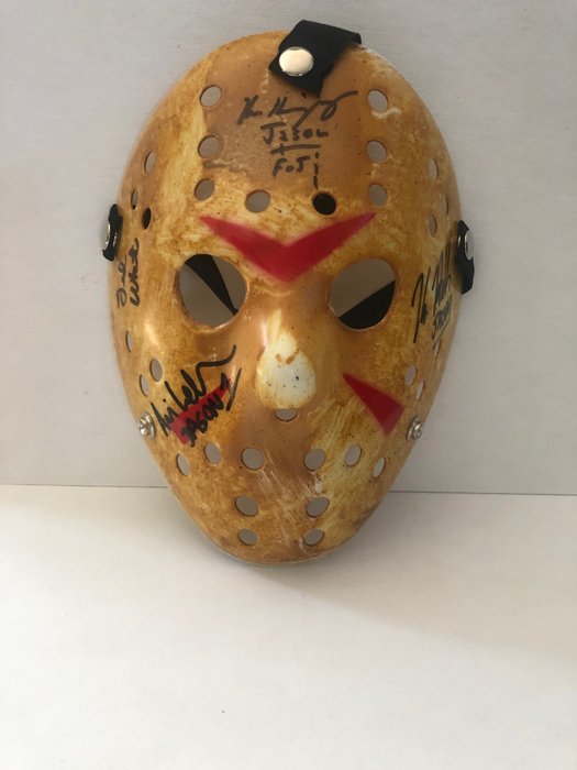 Ari Lehman Jason Voorhees Autographed Friday the 13th Replica Mask JSA Cert. 