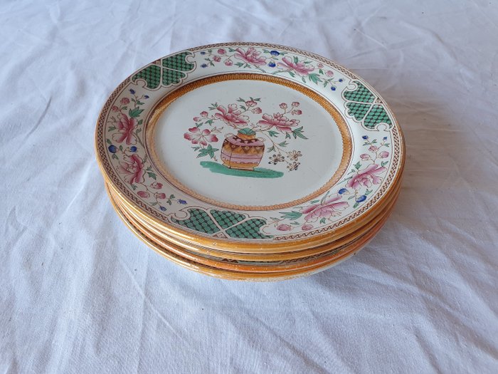 Societe Ceramique Maestricht - antique plates (6) - Earthenware