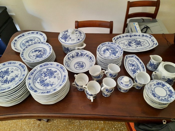 Kahla - Service de table pour 12 personnes (80) - Porcelaine