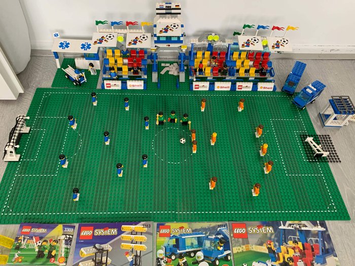 À 11 ans, il construit des stades de Bundesliga avec des Lego