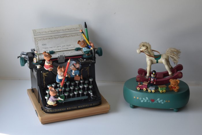 ENESCO - beautiful music boxes with movement - old typewriter with mice, rocking horse (2) - plastic - wood - yarn - metal