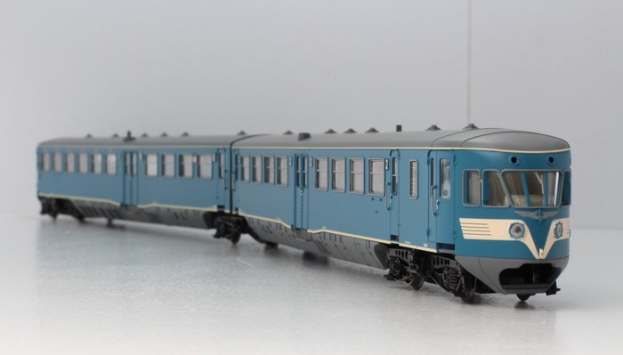 Artitec H0 - 22.206.01 - Unidad de tren - THE 2 "Blue Angel" número 82 con techo gris, bigote, Loksound v4.0 - NS