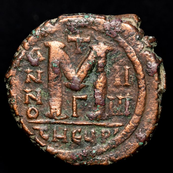 拜占庭帝國 - Follis - Justin II and Sophia (565-578 A.D.) Antioch as Theopolis. ANNO ☩ M Γ MIII / ƮHЄႯP´ - 青銅色