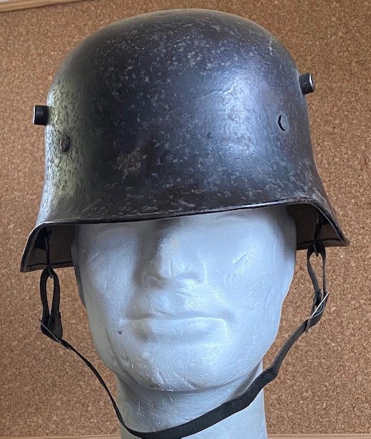 Oostenrijk - 1e Wereldoorlog - Stalen helm M17