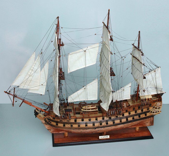Modelo de navio, O Soberbo (1784) - Madeira - Segunda metade do século XX