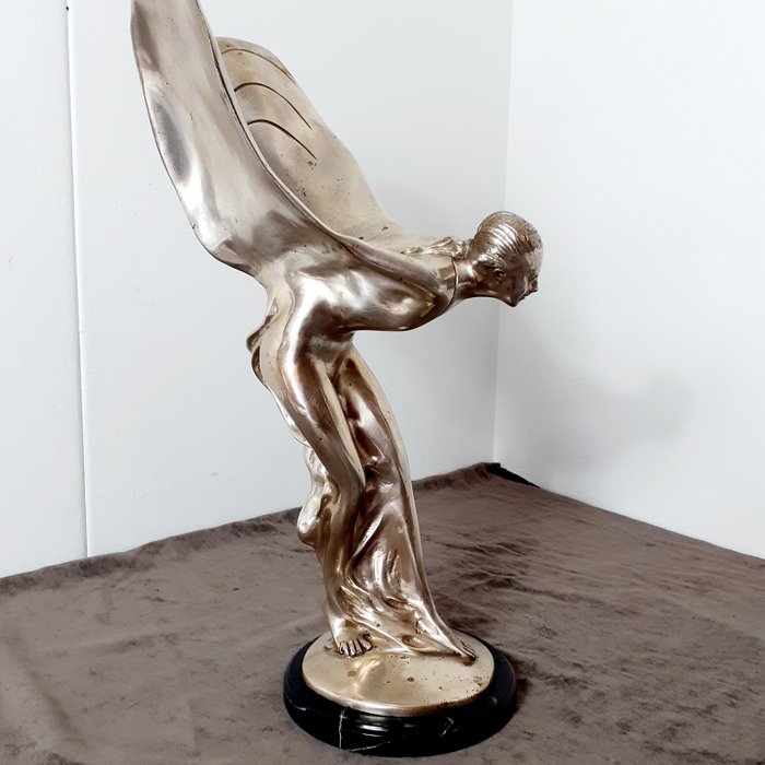 Charles Sykes - ROLLS ROYCE  - ESPÍRITO MUITO GRANDE OU ECSTASY 52CM (1) - Bronze (pintado de dourado/prateado/patinado/frio)