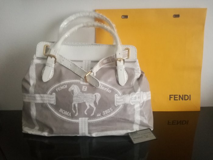 Fendi - Villa Borghese - Selleria - serie numerata Handbag