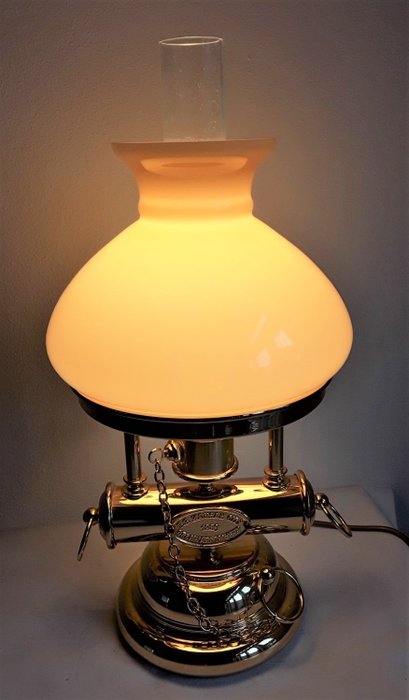 Elite s.r.l - Lampada da tavolo (3) - Realista - Vetro soffiato a mano, ottone