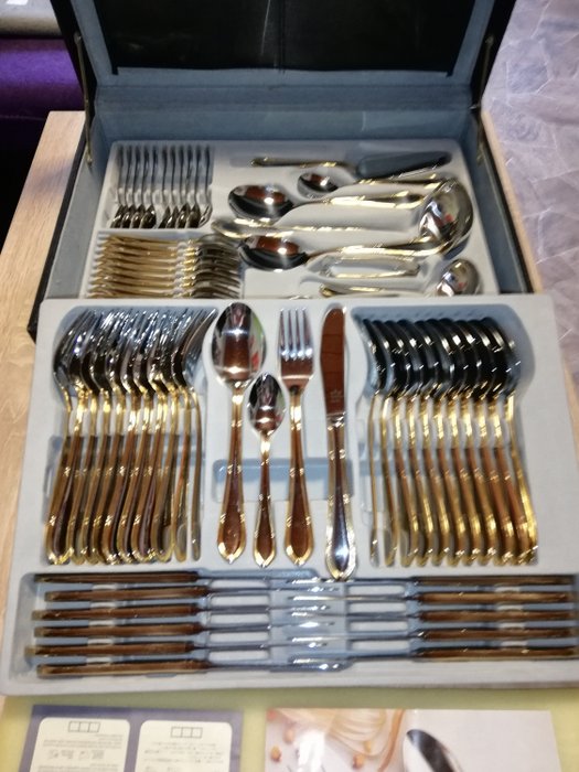 Wunderschönes SBS Solingen, "Nürnberger Kreuzband" Model 1210 Besteck, 12 Pers. - SBS - Eating cutlery (70) - Modern - .999 (24 kt) gold