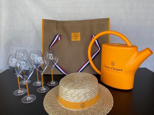 Veuve Clicquot Summer Set - Champagne
