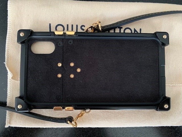 LOUIS VUITTON EYE TRUNK WITH STRAP IPHONE X/XS CASE — LSC INC
