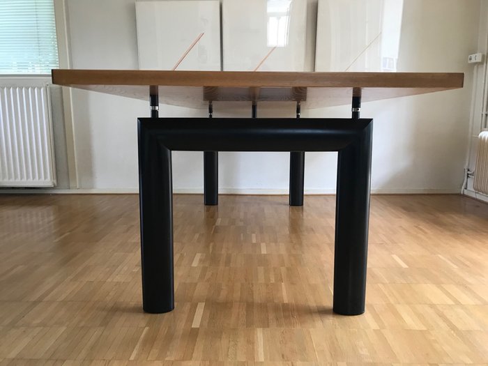Le Corbusier - Cassina - Dining table - LC6