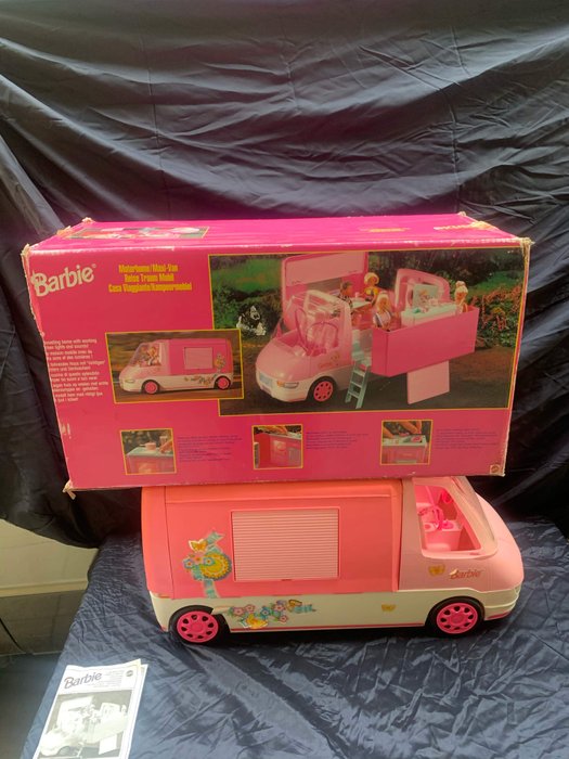 1980s barbie camper