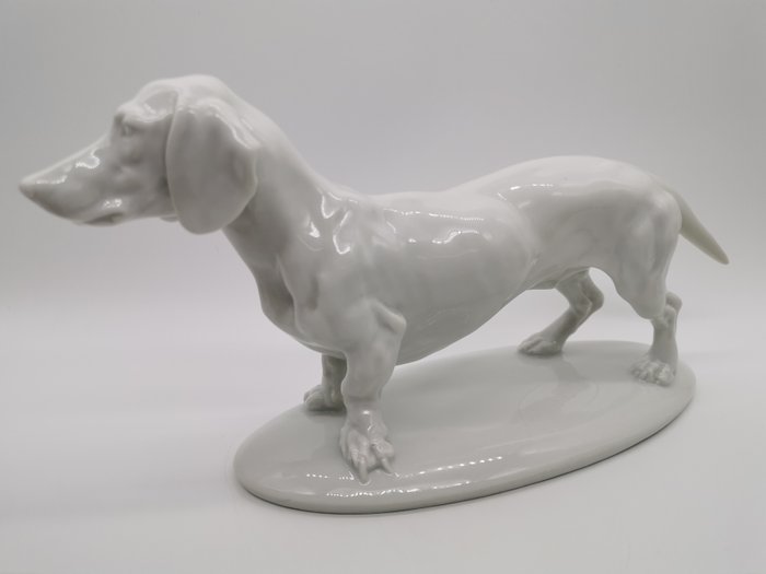 Vastagh György (1868-1956) - Herend - Art Deco Dachshund perro de pie