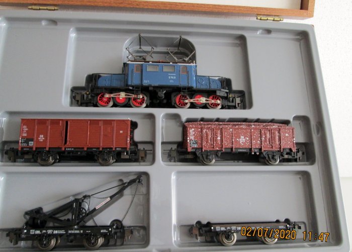 Trix Express H0轨 - 32238 - 火车套装 - E 70和铁路维修货车 - DB
