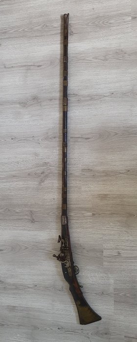 依朗 - Antiek arabisch musket / vuursteen geweer CA 1700 - . - 燧發槍 - 火繩槍