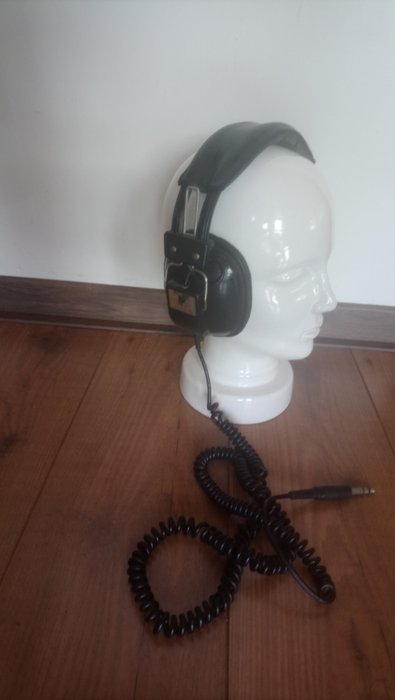 Sony - DR-7 - Headphone - Catawiki